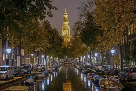 Rembrandtplein B&B - 13