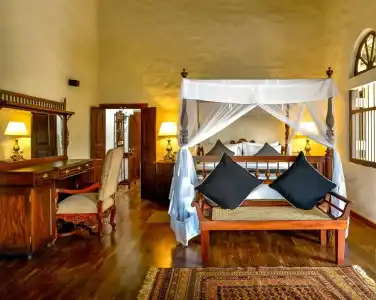 Pedlars Manor - 2