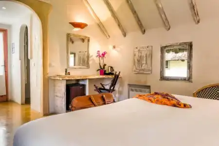 Auberge Cavaliere du Pont Des Bannes - 98