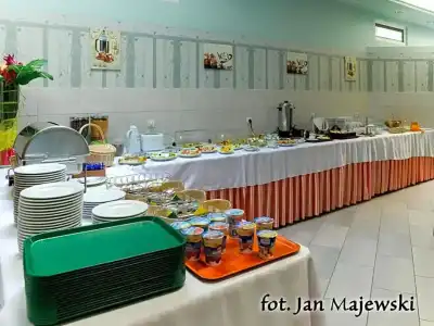 Majewski & SPA - 10