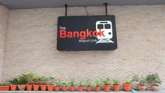Collection O The Bangkok Airport Link Suite - 71