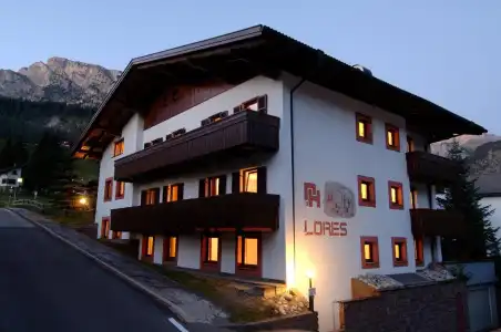Apartments Lores - 29