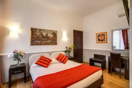 Everest Inn Rome - 53
