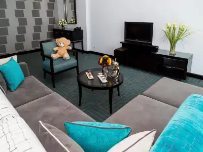 Flora Creek Deluxe Apartments Dubai - 12