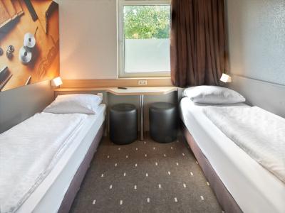 B&B Offenbach-Süd - 39