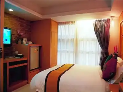 UPARs Sukhumvit 11 Nana - 63