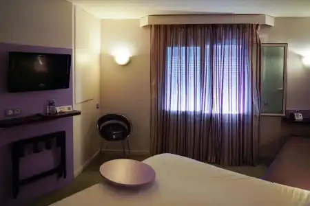 ibis Styles Marseille Centre Prado Place Castellane - 65