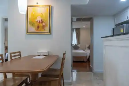 Sabai Sathorn - 166