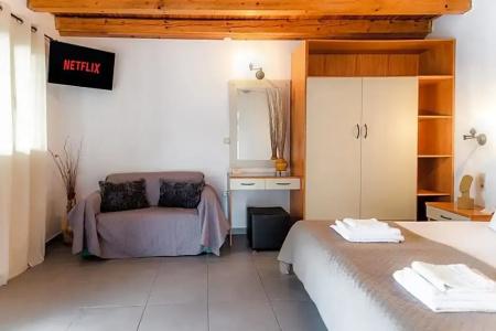 Oula Maisonettes Suites - 56