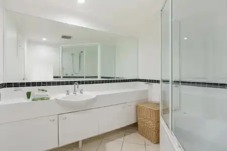 Noosa Tropicana - 147