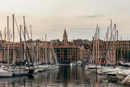 Escale Oceania Marseille Vieux Port - 12