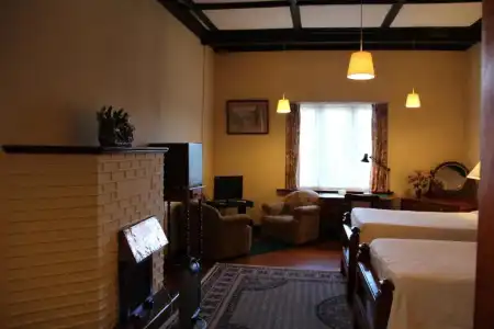 The Hill Club - 38