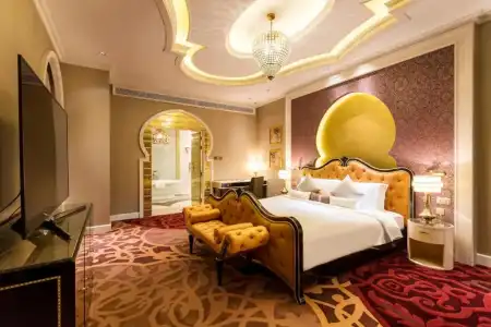 Ezdan Palace - 57