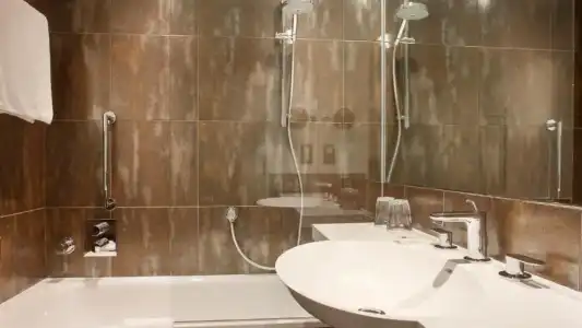 Crowne Plaza London - Kings Cross by IHG - 37
