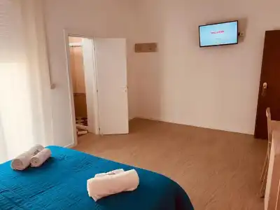 Dammas - 11