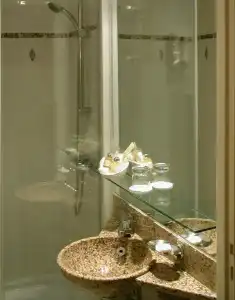 Hôtel Gavarni - 9
