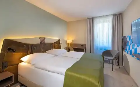 ibis Styles - 36