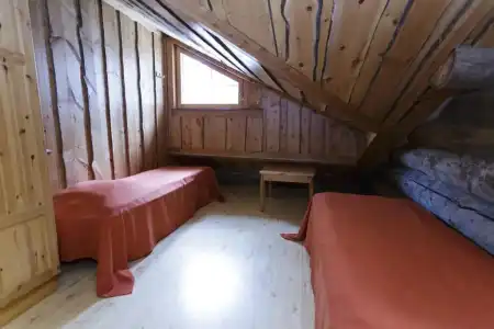 Levikaira Apartments - Log Cabins - 35