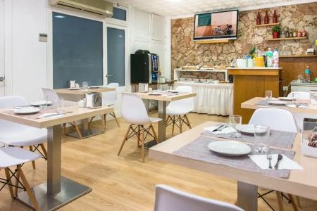 Hostal Menurka - 23