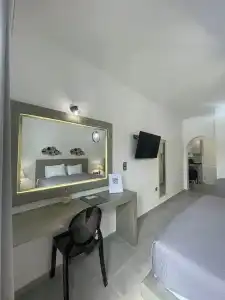 Zoumis Residence - 162