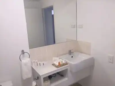 The Edge Apartment - 39
