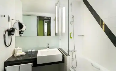 Holiday Inn ZÜRICH - MESSE by IHG - 61