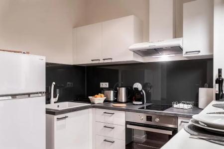 Urban Nest - Suites & Apartments - 23