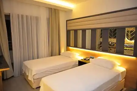 Oasis Otel - 26