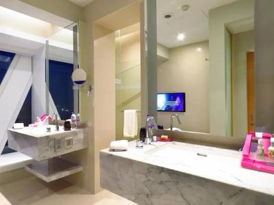 Mode Sathorn - 56