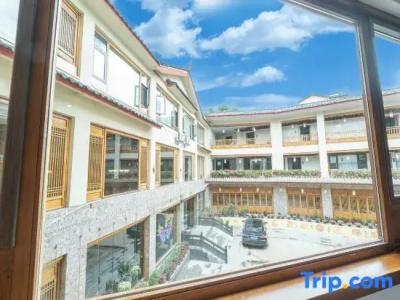 Lijiang Tianyu Boutique - 88