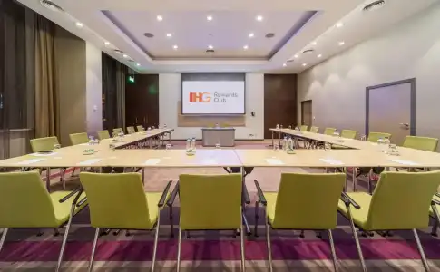 Holiday Inn Kyiv by IHG - 12