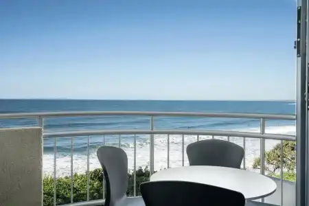 Rolling Surf Resort - 365