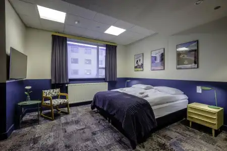 Base Guesthouse by Keflavik Airport - 4