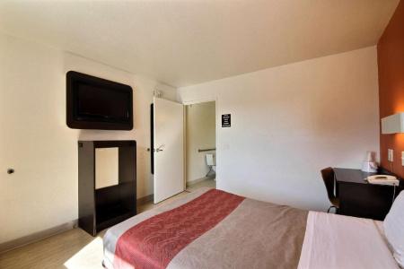 Motel 6 Laredo, TX - South - 36
