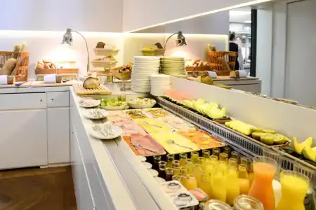Ambassade - 14