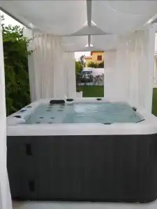 Room in B&B - Suitebeach bnb and Resort - 5
