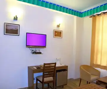 D Inn - 30