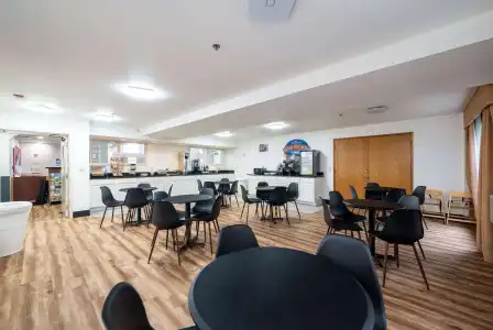 Baymont by Wyndham Bellingham - 10