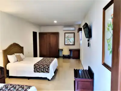 Maison del Embajador - 70