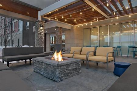 Home2 Suites by Hilton Anchorage / Midtown - 30