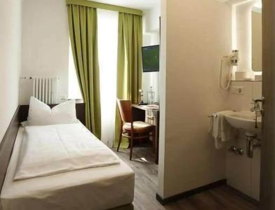 ArtANA Eden Karlsruhe - 1