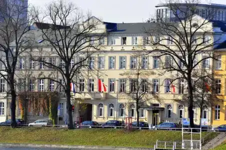 Niederländischer Hof - 23