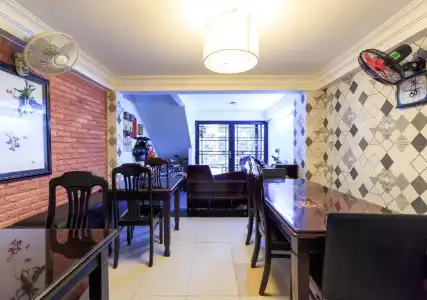 Nguyen Khang - 17