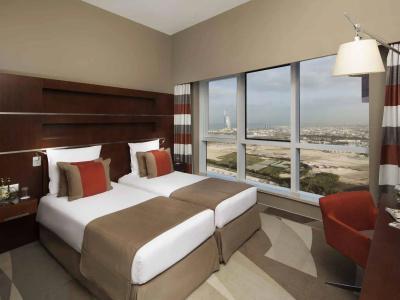 Novotel Dubai Al Barsha - 4
