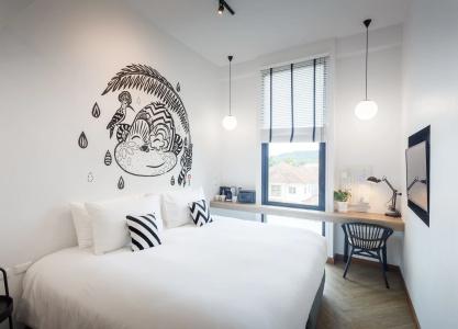 Blu Monkey Hub & Ranong - 5
