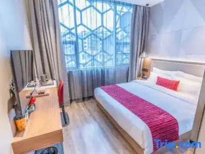 Tropic Towers Apartments - 40