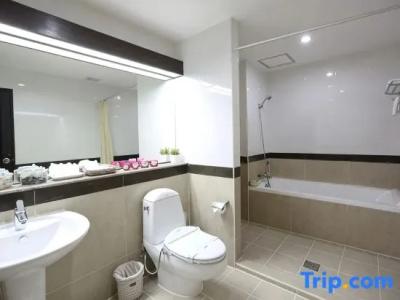 J-Town Serviced Apartments - 61