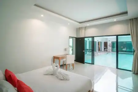Layantara Villas Phuket - 40
