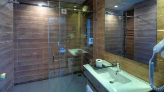 Orussey One & Apartment - 111