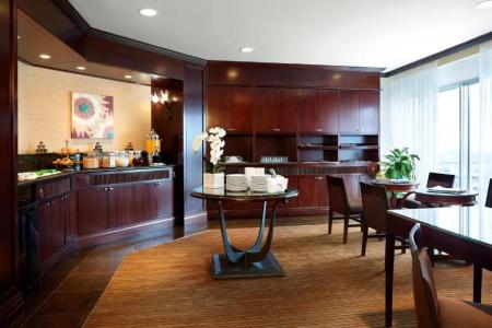 Deltas by Marriott Montreal - 46